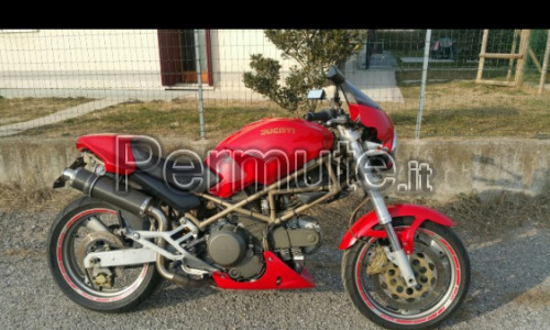 Permuto Ducati Monster 600 cc