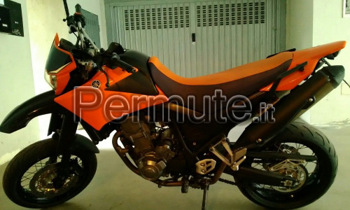 Scambio Jamaha xtx supermotard ultimo modello del 2008 super accessoriata