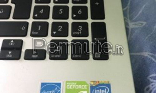 Asus vivobook intel core i7 scambio con mac