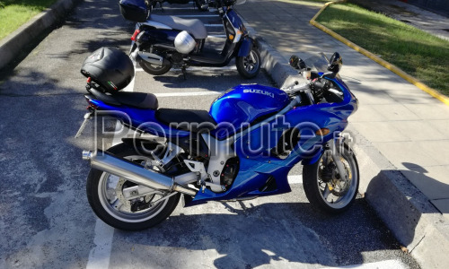 Moto suzuki sv 650 s carenata