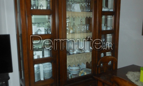 Sala da pranzo in legno massello Noce Nazionale