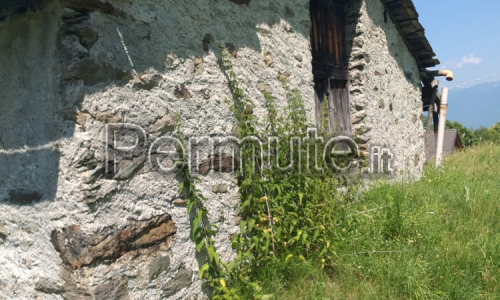 rustico val d'arigna con terreno euro 50.000 con progetto di costruzione approvato