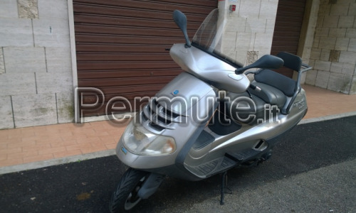 Scooter Piaggio 250cc.