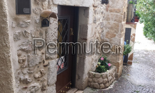 APPARTAMENTINO DI MONTAGNA LIMITROFO A CAMPI DA SCI (CAMPO FELICE E OVINDOLI)