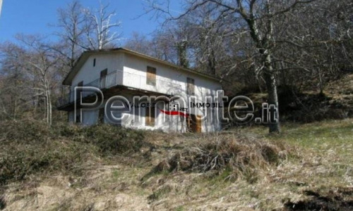 Casa indipendente in Garfagnana (Lu)