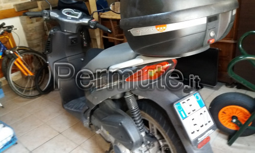 Scooter sportcity tenuto molto bene