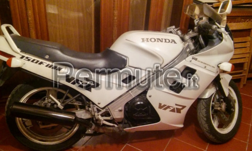 Hona vfr 750 rc 24 solo 38.000 km