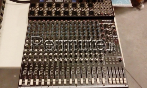 Mixer Phonic 16 ch