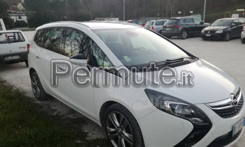 Scambio Opel zafira tourer start e stop 165 cv cosmo 7 posti