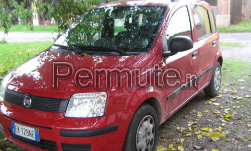 Premuto Fiat Panda GPL del 2012 perfettamente funzionante con fuoristrada o station wagon