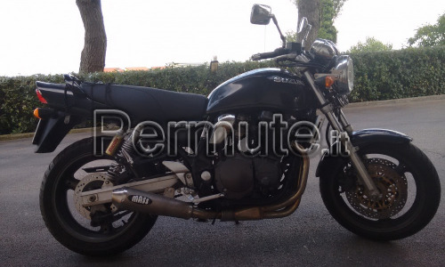 Suzuki GSX 750 Inazuma