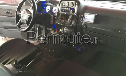 Vendo o permuto Nissan navara d22