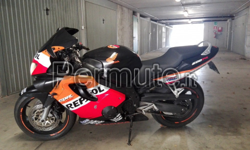 Bellissima honda cbr 600 f4 repsol