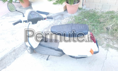 Vendo Piaggio Vespa 50 XL HP4