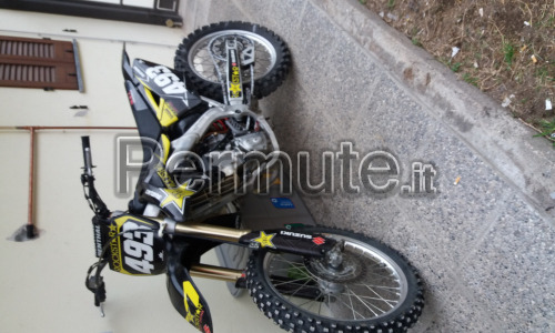 Permuto suzuki rmz 250 4t rockstar da pista