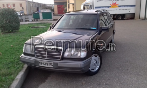 Mercedes 250 SW iscritta ASI molto bella ed economica. Uso quotidiano