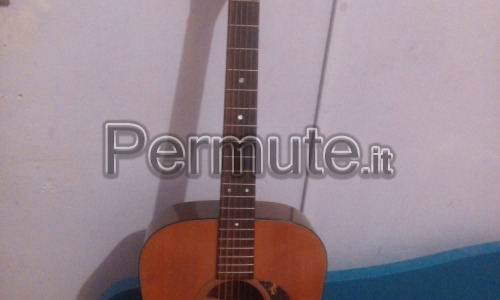 Chitarra acustica Martin d18 del 1972