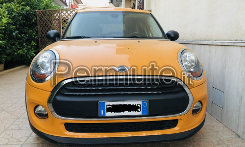 Vendo/Scambio mini cooper one D 5 porte