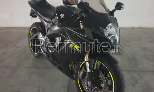 SUZUKI GSX R 600 K7