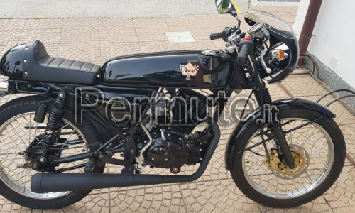 Skyteam ACE DARK 125 replica Honda ACE del 1970