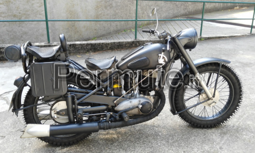 scambio moto d'epoca con moto custon