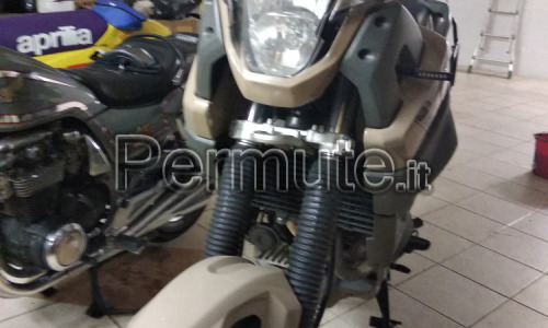 XT 669 Z tenere cerco Africa Twin