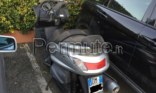 yamaha majesty 400 ottimo stato grigio.