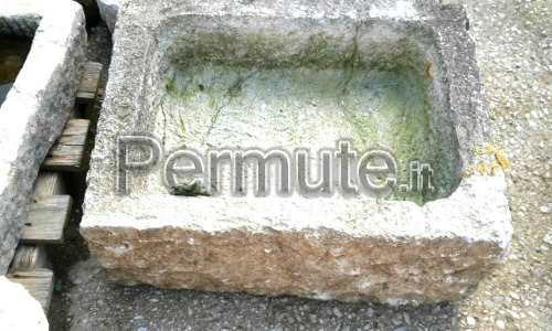 antico lavello pietra