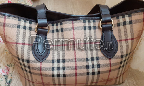 Burberry shopper