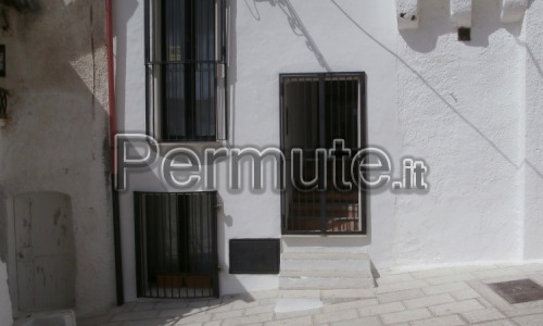 Casa indipendente a San Nicandro Garganico (FG) permuto con altro immobile con giardino/terreno