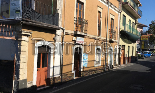 Stabile unifamiliare al centro di Piano Tremestieri