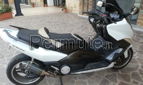 Scambio yamaha T MAX 500 Bianco