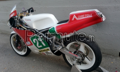 aprilia arnetoli 250 gp