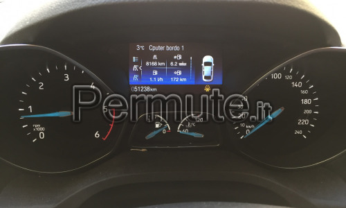 Permuto Ford c Max con camper Semintegrale dopo il 2005