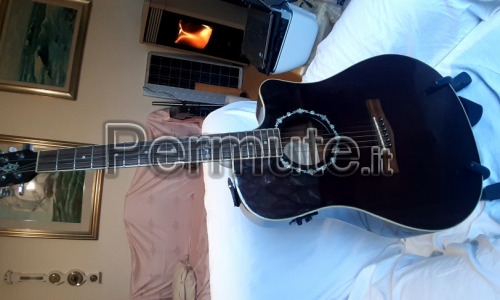 Fender acustica elettrificata