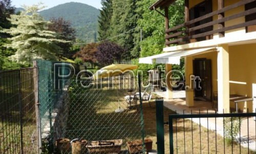 Casa indipendente con giardino Lago di Como