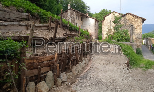 Casa rurale con terreno colline vicentine