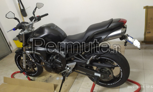 Offro bellissima Yamaha FZ6