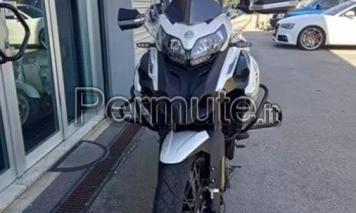 BENELLI TRK 502 X