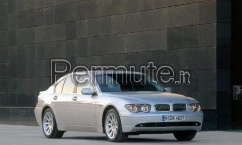 BMW 745i del 2002 con 100.000 km come nuova, cambio nuovo!