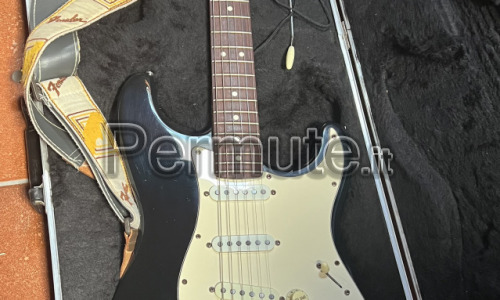 Scambio Fender Statocaster Made in USA nera
