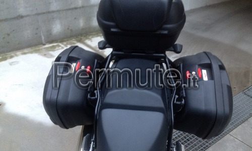 permuto suzuki 1250 fa abs completa di borse con moto sportive