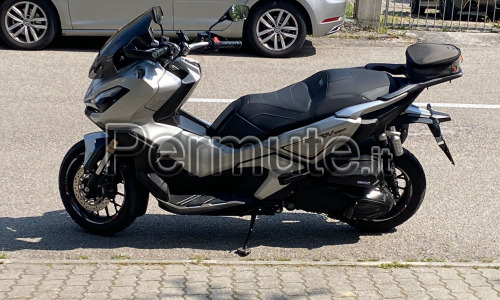 Adv 350 Grigio 2022 19000 lm garanzia