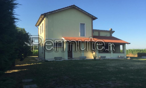 Casa di campagna indipendente