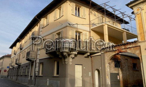 Appartamento con ingresso indipendente e giardino esclusivo