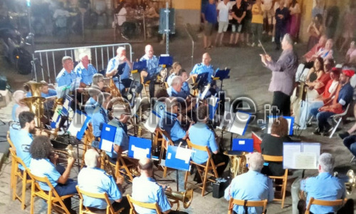 Vitaliano Gallo dirige I concerti estivi della Banda P. Anfossi di Taggia 2024