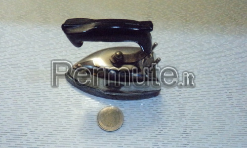 Ferro da Stiro Portatile anni 60