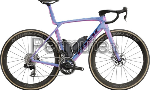 2025 Trek Madone SLR 9 AXS Gen 8 Road Bike