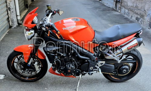 Triumph Speed Triple 1050