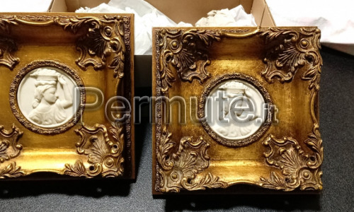 Sculture dell'800 con cornice in legno dorato intagliato